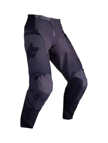 Schwarze Fox 180 Shield Motocross-Hose mit verstärkten Kniebereichen und ergonomischem Schnitt.