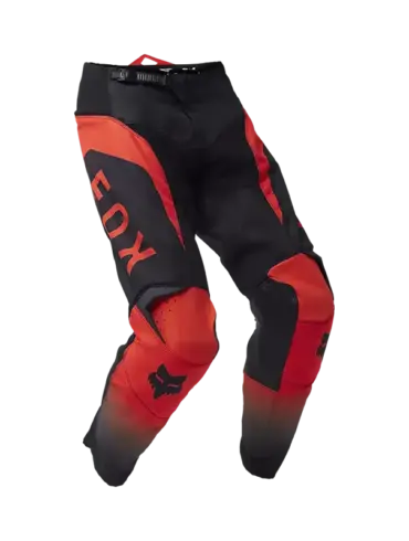 FOX 180 Lean Crosshose in fluoreszierendem Rot mit schwarzen Akzenten, speziell für den Offroad-Einsatz entwickelt.