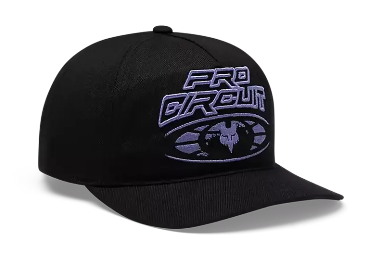 Schwarze Pro Circuit Snapback Cap mit gebogenem Schirm und markanter 3D-Stickerei auf der Vorderseite