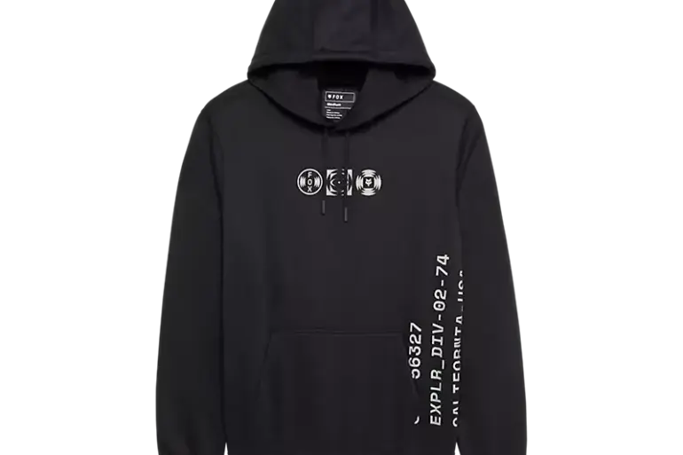 Schwarzer Hoodie mit grafischen Elementen an Brust und Ärmel, großzügiger Kängurutasche und verstellbaren Kordelzügen