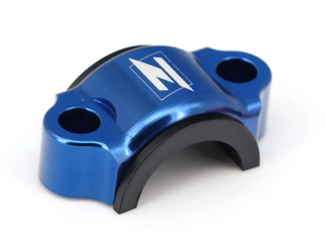 Slider Klemme uni blau aus Aluminium mit integrierter schwarzer Nylonbuchse