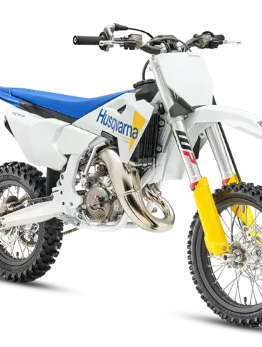 Husqvarna TC 65 2027 Kinder-Motocross-Motorrad in weiß-blau-gelb mit Stollenreifen, Seitenansicht