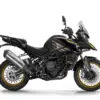 QJMotor SRT 900 SX Motorrad in Schwarz von der Seite vor weißem Hintergrund