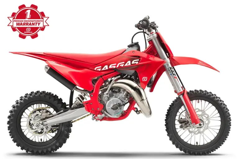 GasGas MC 65 Motocross-Motorrad in Rot mit sichtbarem 2-Takt-Motor und robusten Geländereifen
