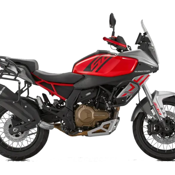 QJ Motor SRT 600 SX Motorrad in Rot/Silber als Reiseenduro mit Kofferträger