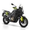SVT 650 X Adventure-Bike in Schwarz-Gelb, ausgestattet für Straße und Schotterpisten.