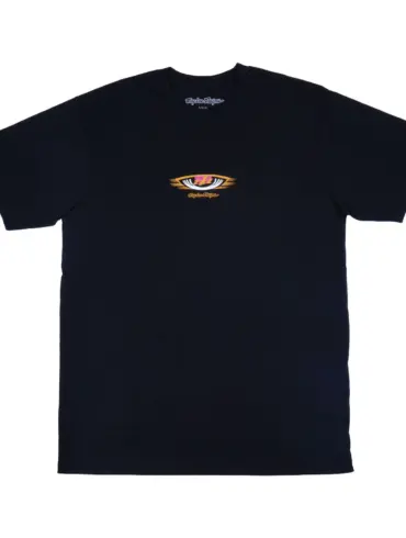 Kurzärmliges, schwarzes Cyclops Black T-Shirt mit kleinem farbigen Motiv auf der Brust.