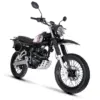 Leichtes Offroad-Motorrad Mash X-Ride 50 mit 4-Takt-Einzylinder-Motor, schwarzem Rahmen und Retro-Design.