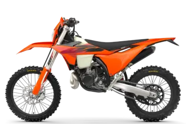 Seitenansicht der KTM 300 EXC 2027 mit orange-schwarzer Verkleidung
