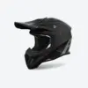 Airoh Aviator ACE 2 Color Offroad-Helm in schwarzer Mattlackierung seitlich aufgenommen