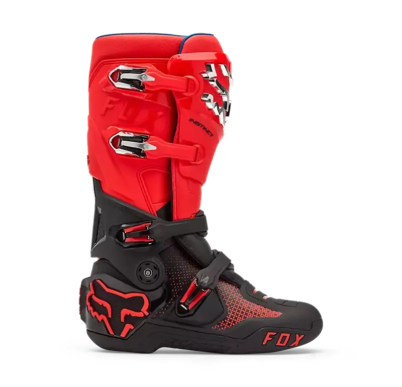 Seitenansicht des FOX Instinct Motocross-Stiefels in Rot-Schwarz mit verschließbaren Schnallen.
