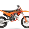 Seitenansicht der KTM 85 SX 19/16 2026, ein modernes Jugend-Motocross-Motorrad in Orange.