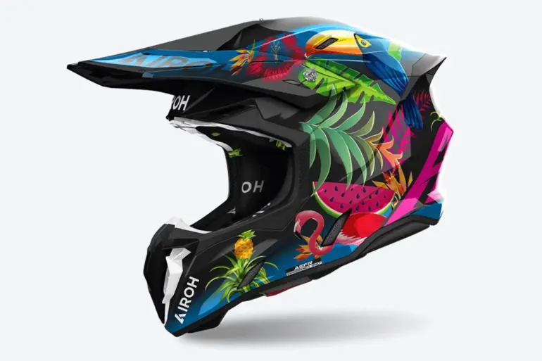 Airoh TWIST 3 AMAZONIA Motorradhelm mit farbenfrohen tropischen Motiven in Seitenansicht