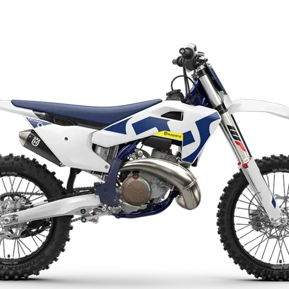 Husqvarna TC 250 2026 Motocross-Motorrad in Seitenansicht, weiß-blaues Design, moderne Fahrwerks- und Motortechnik.