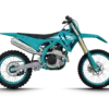 Kove MX450 Motocross-Motorrad in türkis, Seitenansicht auf weißem Hintergrund