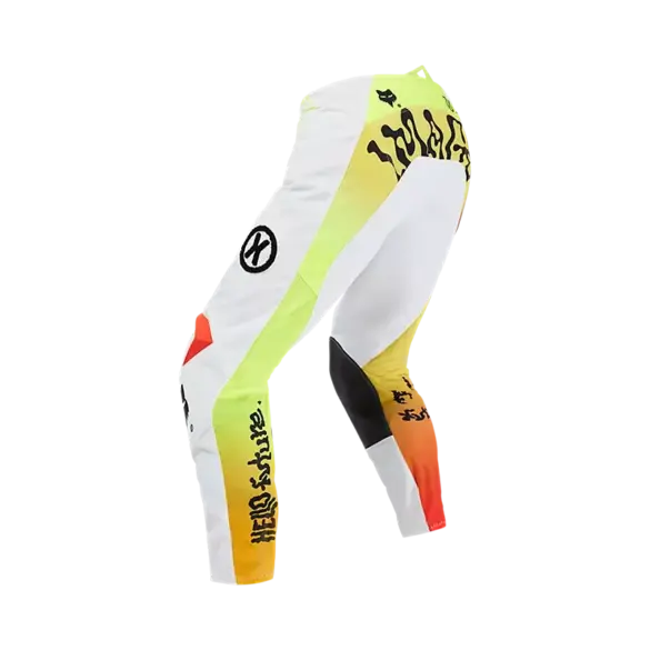 Motocross-Hose 180 Hello Future mit auffälligem Farbverlauf und typischen Schutzelementen von der Seite fotografiert