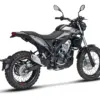 Beta Alp X Scrambler-Enduro-Motorrad mit modernen Offroad-Features in seitlicher Perspektive