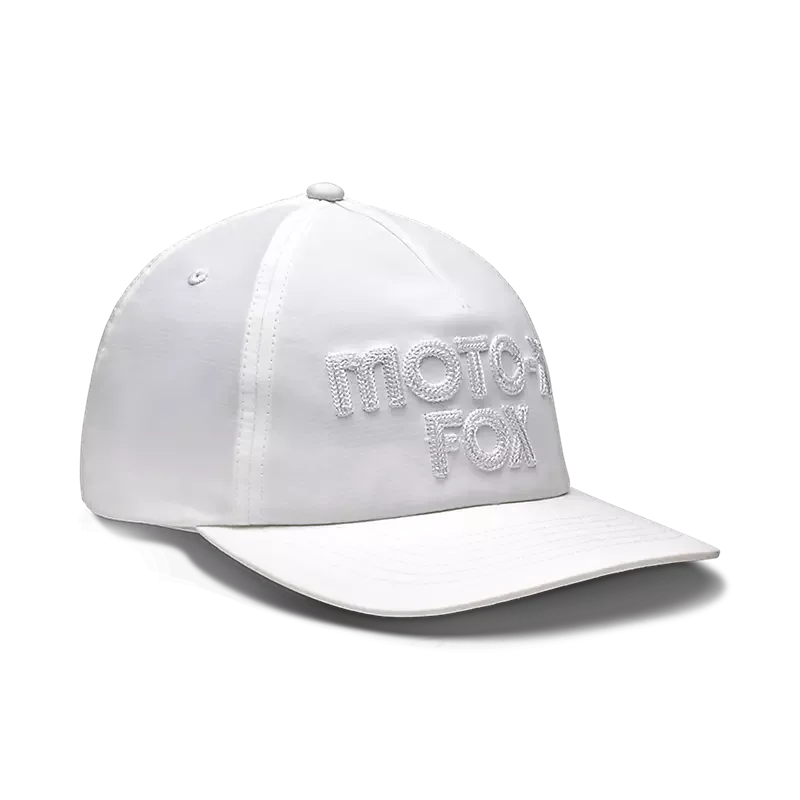 Weiße Damenkappe Moto-X mit gesticktem Logo und verstellbarem Riemen seitlich gesehen