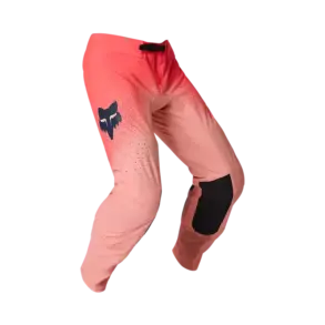 Flexair Vision Limited Edition Moto-Hose in Peach mit Leder-Knieeinsätzen und ergonomischer Passform, freigestellt.