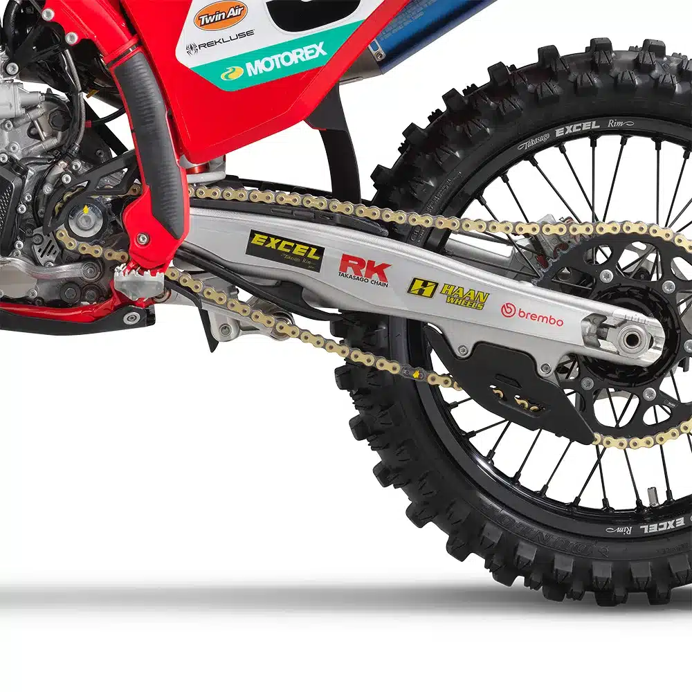 Hinterrad, Kettensatz und Schwinge einer GASGAS MC 450F Factory Edition 2025
