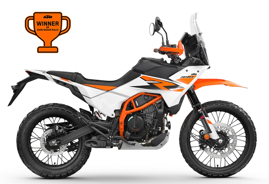 KTM 390 Adventure R 2026 in seitlicher Ansicht, orange-schwarzes Rally-Design