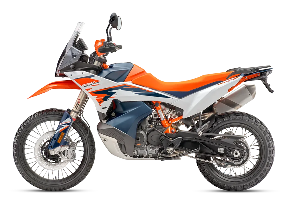 KTM 890 Adventure R 2026 Motorrad in Seitenansicht mit orange-blau-weißer Lackierung