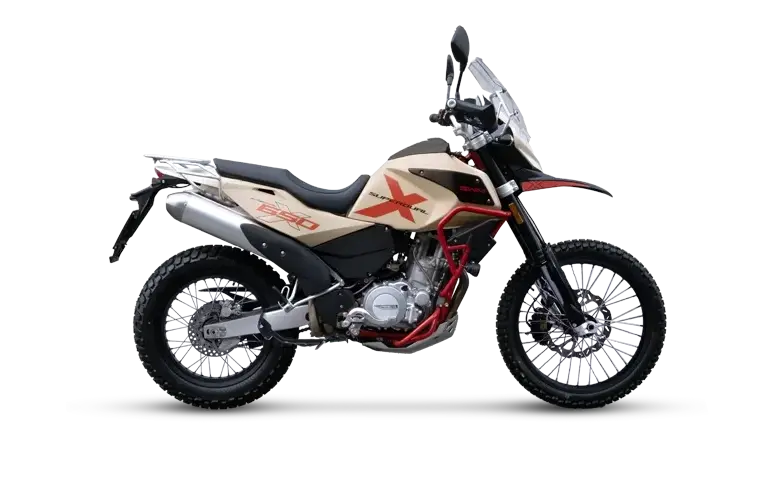 SWM Superdual X Motorrad, Seitenansicht, beige-rote Lackierung, Enduro-Bereifung, robustes Fahrwerk.