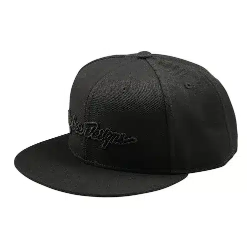 Schwarze Flat Bill Snapback Cap mit flachem Schirm und dezenter Stickerei