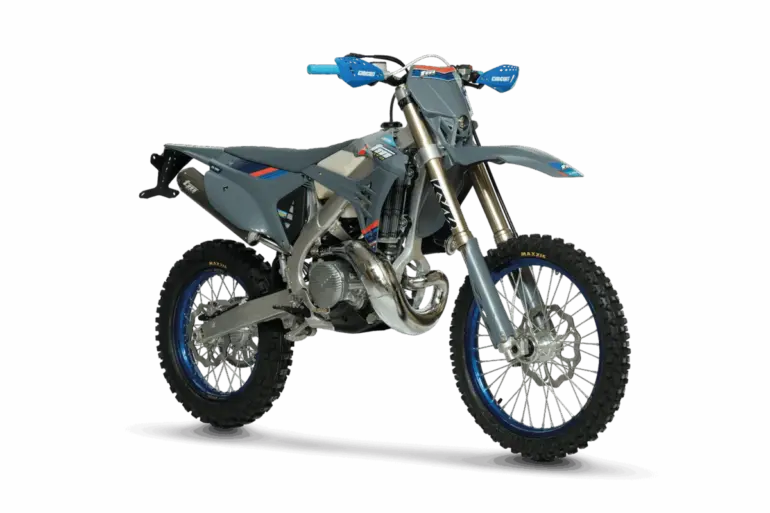 TM EN 250 ES Fi 2T Enduro-Motorrad in Grau und Blau auf dunklem Hintergrund