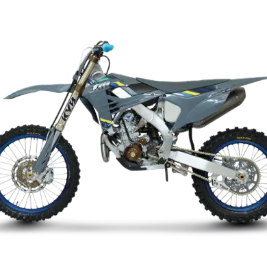 Seitenansicht der TM MX 300 ES Fi 4T Corse 2026 Motocross-Maschine