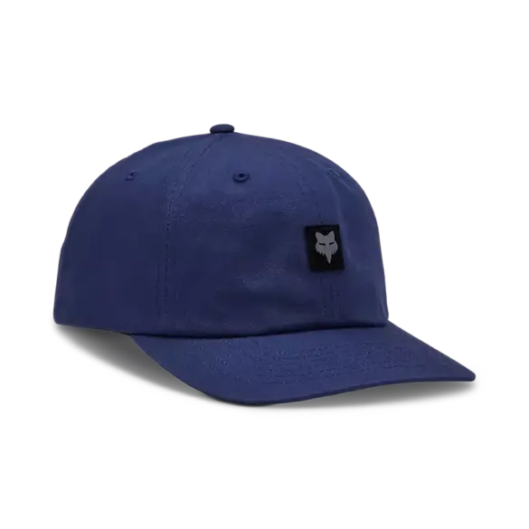 Mitternachtsblaue verstellbare Kappe aus Baumwoll-Twill mit Logo-Patch auf der Vorderseite.