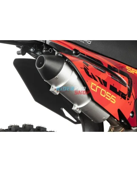 Edelstahl-Sportauspuff an der Tornado BRX V3 250 ccm Crossmaschine