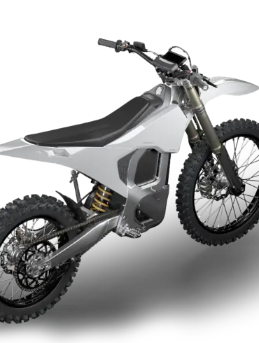 Moderne Bonnell 805 E-Dirtbike in silberner Farbe auf schwarzem Hintergrund, Offroad-Bereifung, Aluminumrahmen und sportliches Design sichtbar