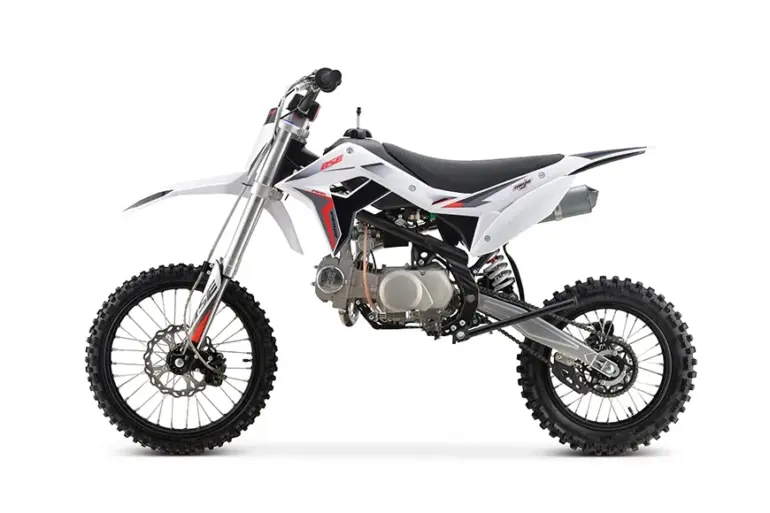 Bosuer PH10L 125 Pitbike in weißer Lackierung, Seitenansicht auf weißem Hintergrund