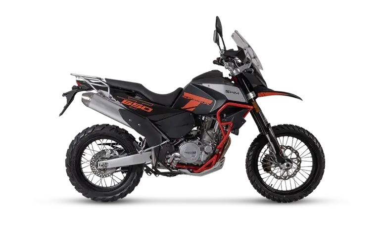 SWM Superdual T Motorrad in seitlicher Ansicht mit Offroad-Bereifung und Touring-Ausstattung.