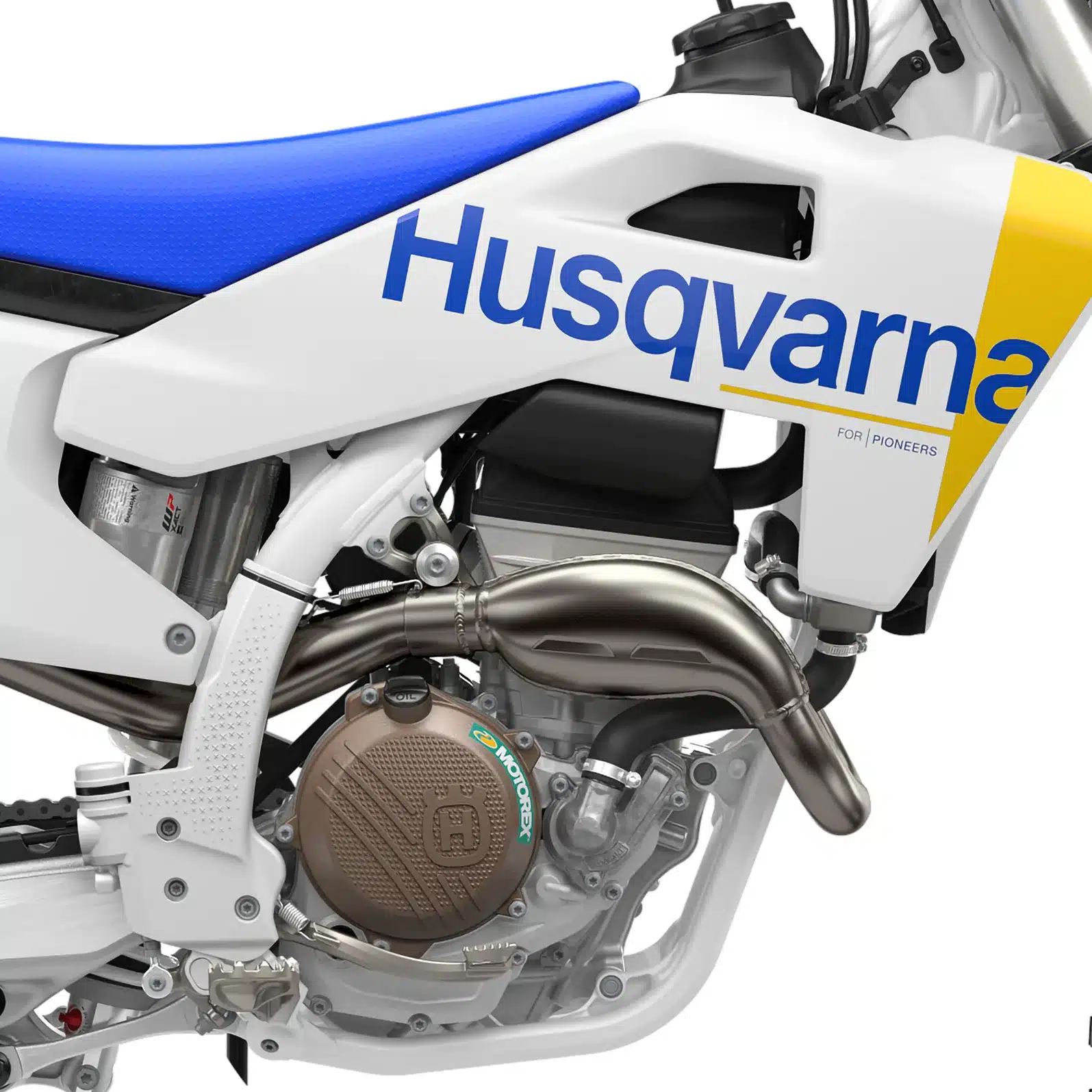 Motor und Rahmendetail der Husqvarna FC 250 2027 mit blauem Sitzbankbezug.