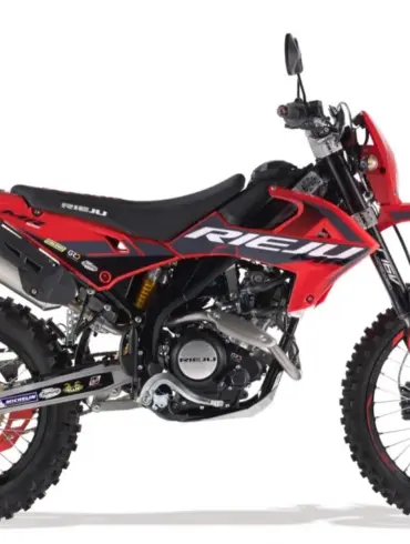 Rieju MR PRO 125 Enduro-Motorrad in Seitenansicht