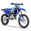 Sherco 125 SE Factory 2026 in Seitenansicht, Enduro-Motorrad mit blau-gelbem Design, Offroad-Bereifung und moderner Ausstattung.