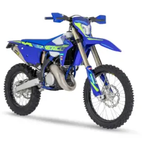 Sherco 125 SE Factory 2026 in Seitenansicht, Enduro-Motorrad mit blau-gelbem Design, Offroad-Bereifung und moderner Ausstattung.