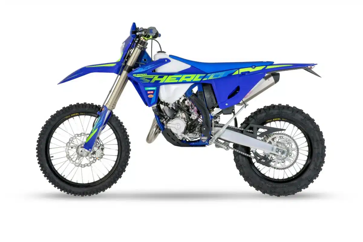 Sherco 125 SE Factory 2026 Sportenduro-Motorrad in Seitenansicht