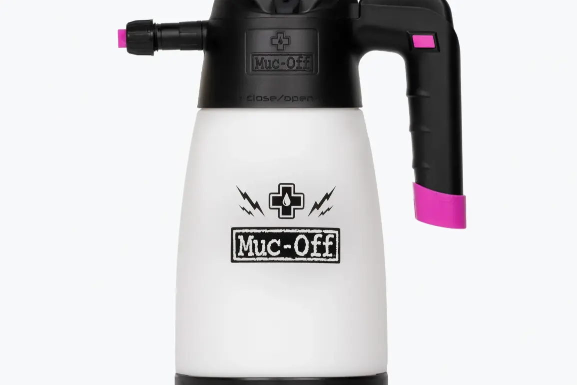 Muc-Off Drucksprüher zur Erzeugung von Reinigungsschaum für Motorräder und Fahrräder
