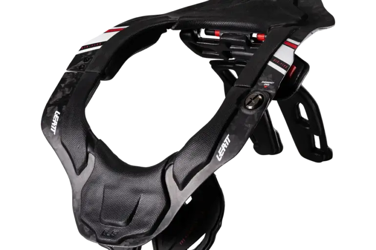 Leatt Neck Brace 6.5 in Schwarz aus Carbon mit weißen und roten Akzenten, Schutz für die Halswirbelsäule