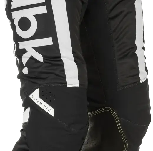 Kinetic Mesh DBK Offroad-Hose in Schwarz Weiß mit Boa-Verschluss und verstärkten Kniebereichen