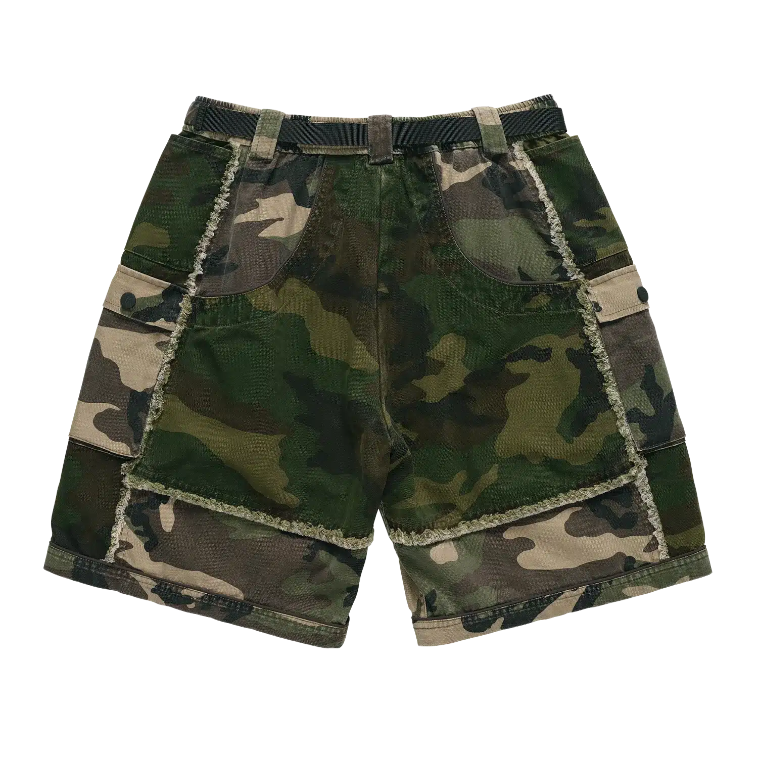 Fox Lab Cargo Shorts im Camo-Design, Vorderansicht, mit dekorativen Cargo-Taschen und offenen Nahtkanten