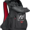 Schwarzer FLY Jump Pack Rucksack mit geöffnetem Hauptfach und Fronttasche, seitlichen Netzfächern und rotem Innenfutter.