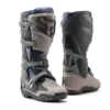 Fox Lab Instinct Motocross-Stiefel mit Verschlusssystem, Wiederbesohlung und stabilem Scharniersystem.