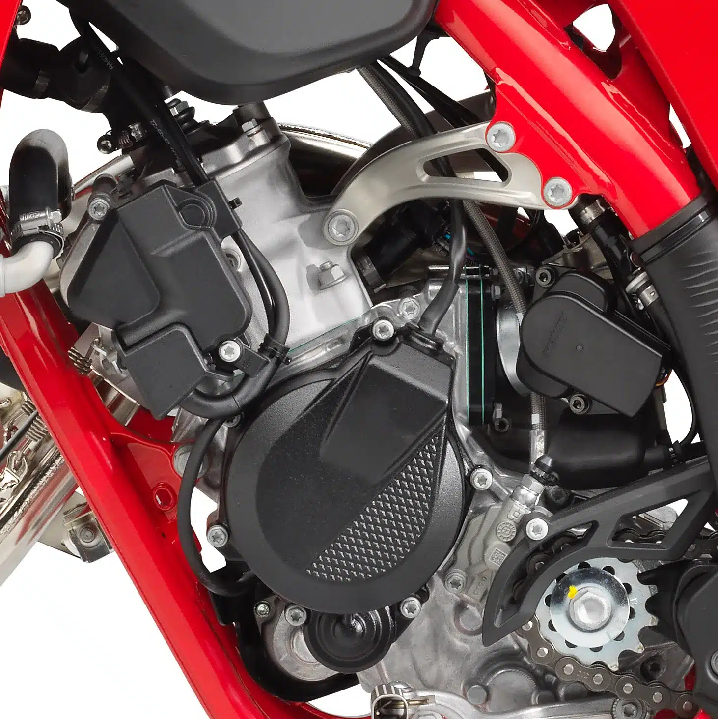 Nahaufnahme vom Motor und Rahmen der GASGAS MC 125 2027 mit sichtbarer Technik und Komponenten.