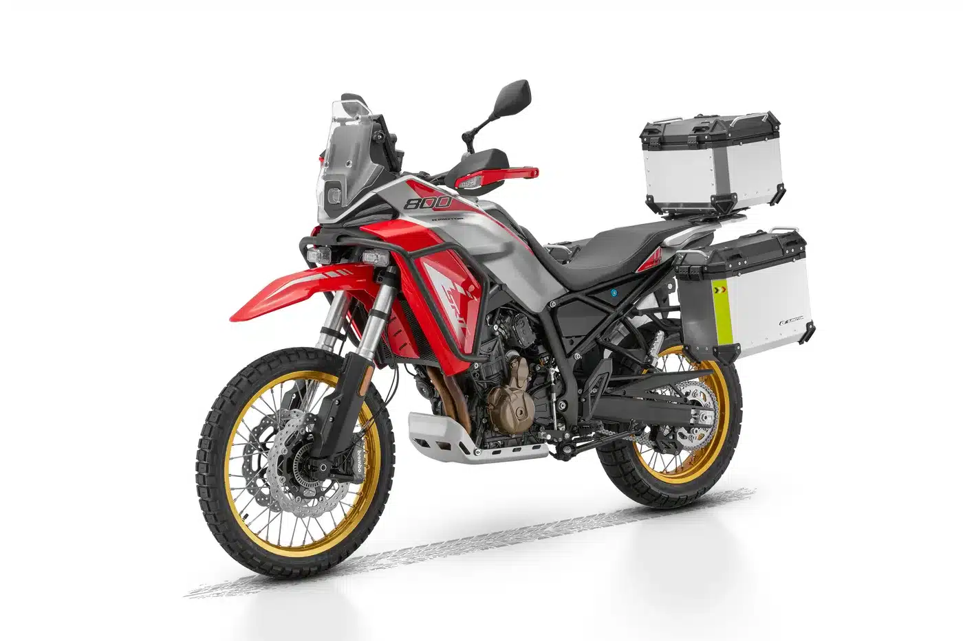 SRT 800 RX Adventure-Motorrad mit Aluminium-Koffern auf weißem Hintergrund
