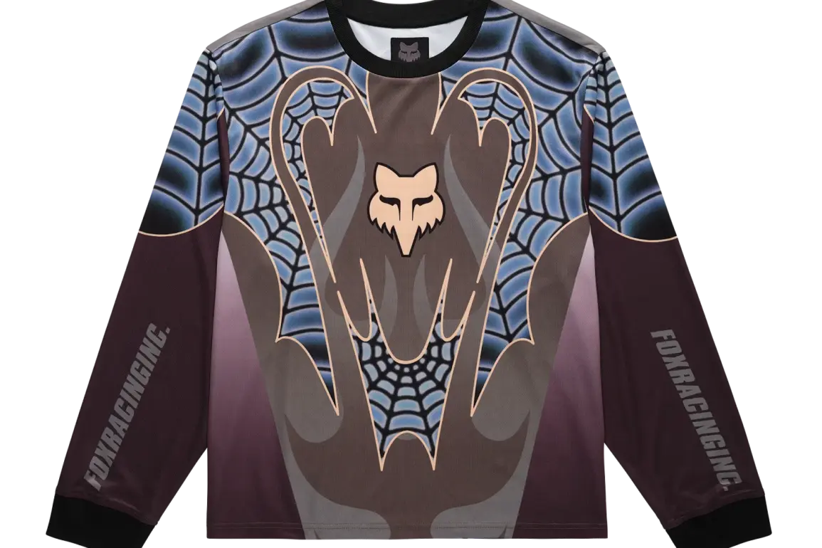 Fox Lab Spiderweb Trikot mit Spinnennetzgrafik, Fox Head-Logo auf der Brust und Fox Racing-Schriftzug an den Ärmeln