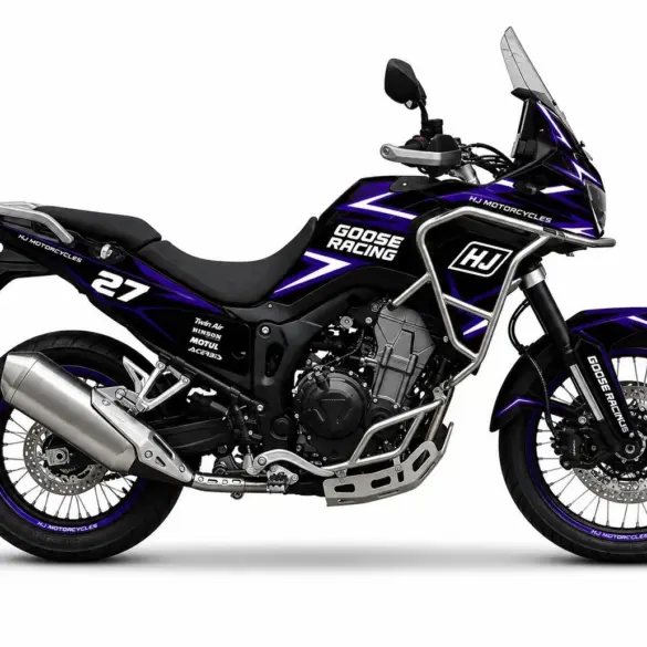 Adventure-Bike Hengjian HJ500-8, komplett ausgestattet, mit Rennbeklebung, in seitlicher Ansicht auf weißem Hintergrund